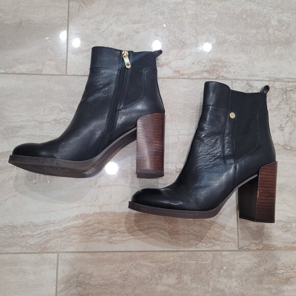 Tommy Hilfiger Britton Women’s Ankle Boots. Leather. Black. Gold tone. Size 7.5. - Picture 12 of 14
